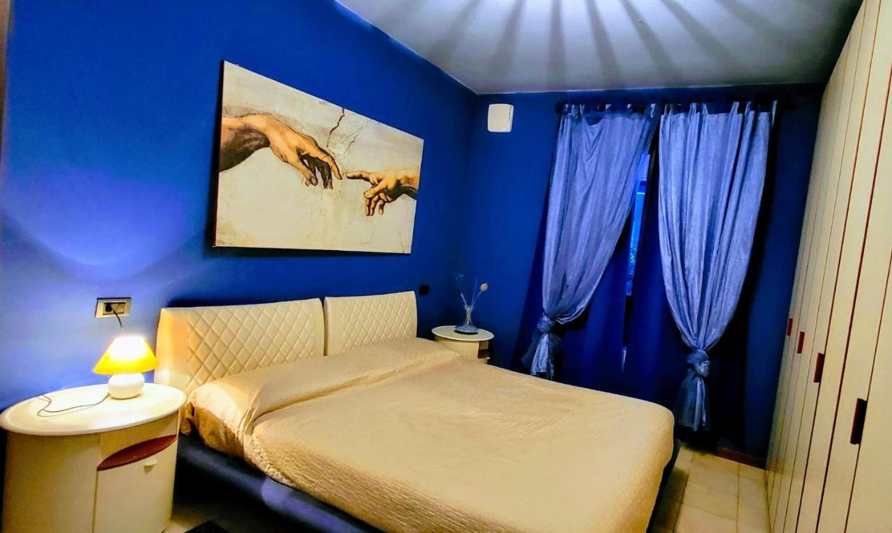 Villa Iris -Pet Friendly Stay - Garden - Private Parking- Bike Friendly Holiday House Colico Buitenkant foto