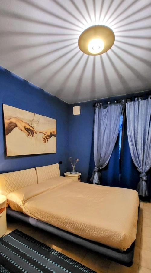 Villa Iris -Pet Friendly Stay - Garden - Private Parking- Bike Friendly Holiday House Colico Buitenkant foto
