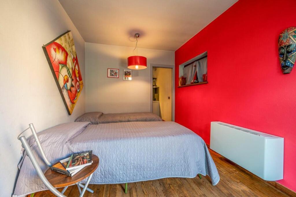 Villa Iris -Pet Friendly Stay - Garden - Private Parking- Bike Friendly Holiday House Colico Buitenkant foto